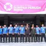 Wali Kota Jakarta Timur Munjirin memimpin upacara Hari Sumpah Pemuda ke-98 dan mengajak generasi muda patriotik, gigih, serta berempati.